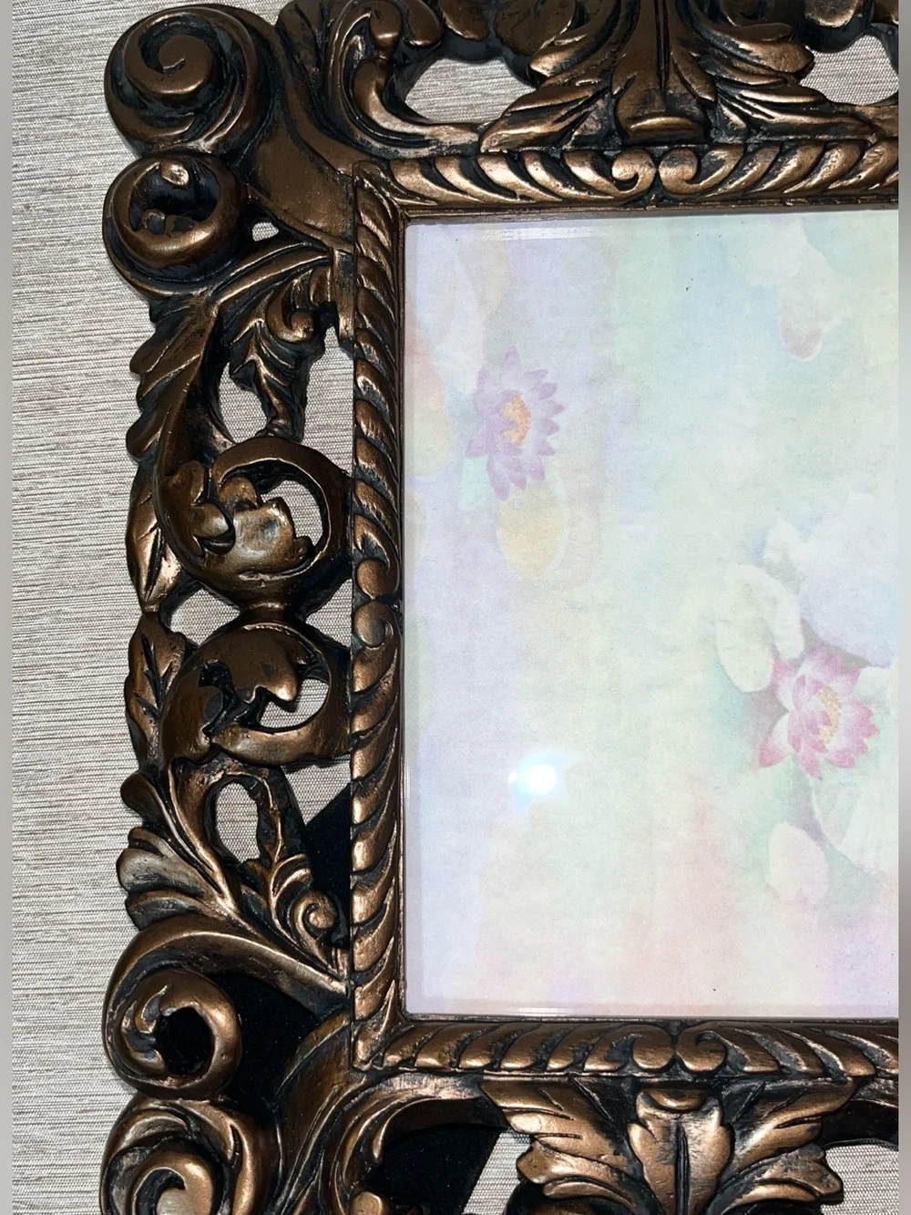 Ornate Bronze Picture Frame Scrollwork Baroque Tabletop Photo Frame Decor Resin